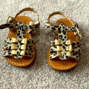 Toddler leopard print sandals